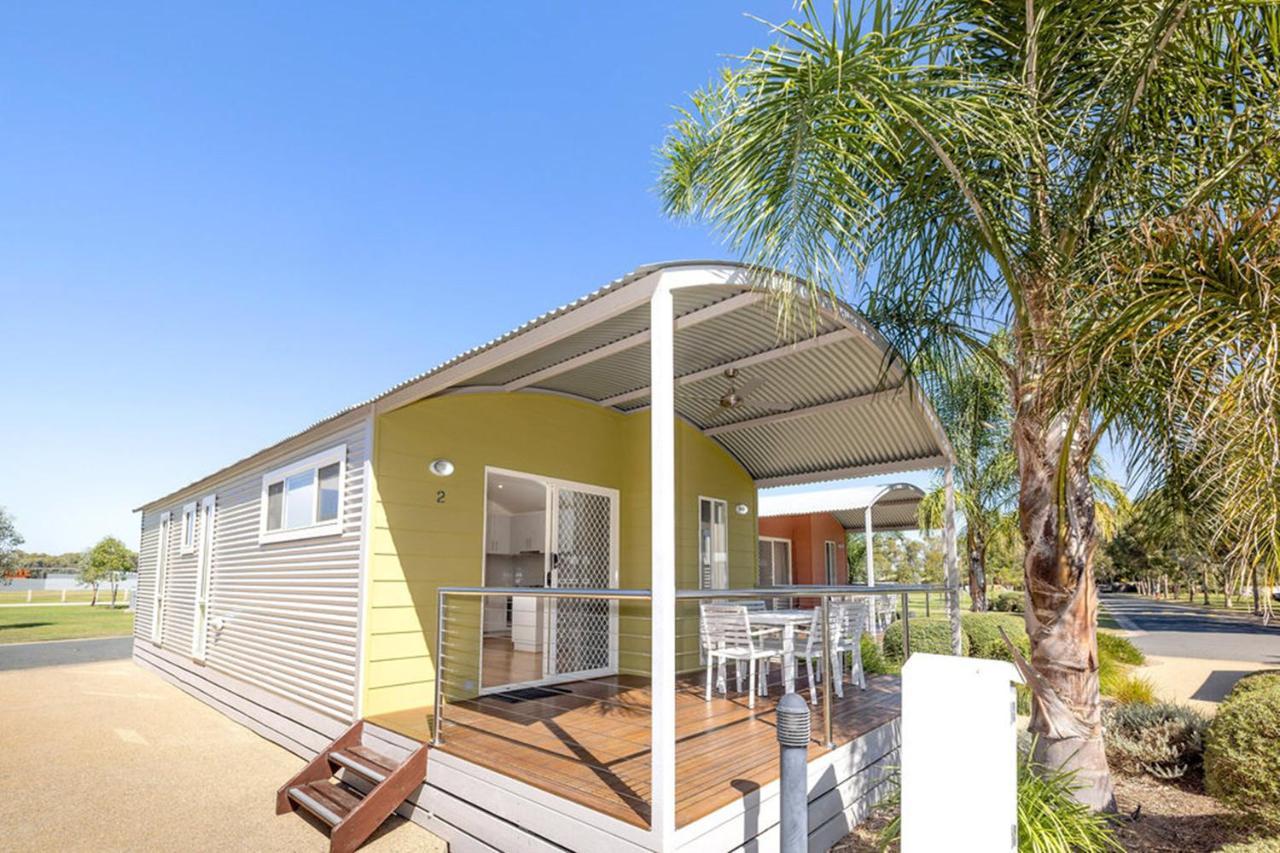 Big4 Deniliquin Holiday Park Екстер'єр фото