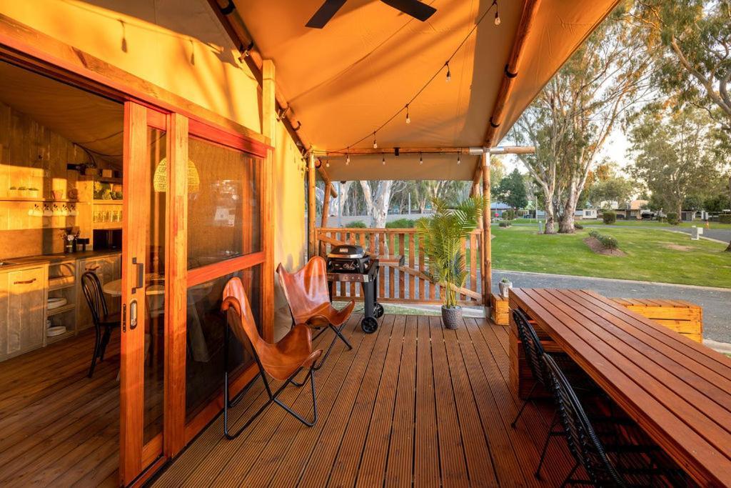 Big4 Deniliquin Holiday Park Екстер'єр фото